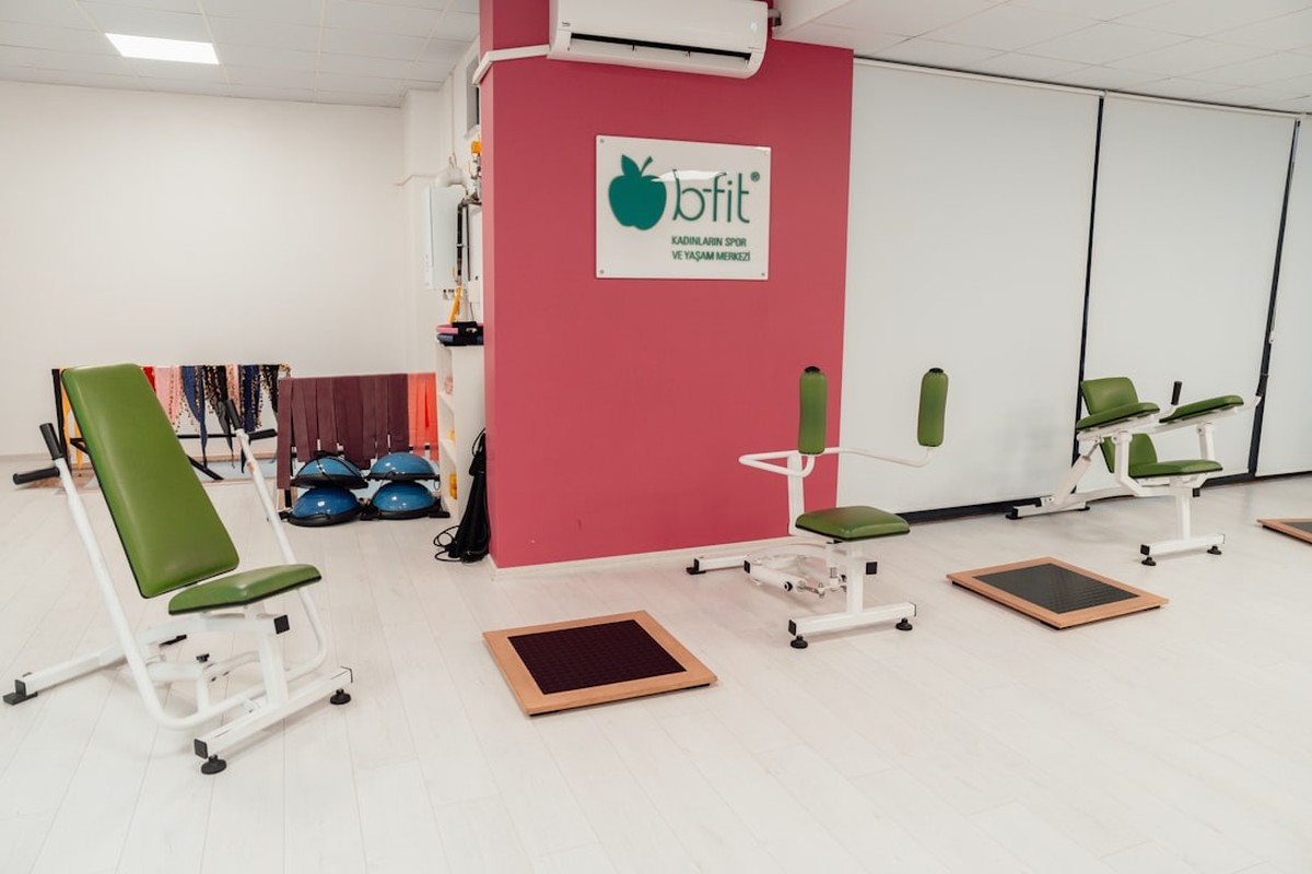 Büro- & Praxisreinigung